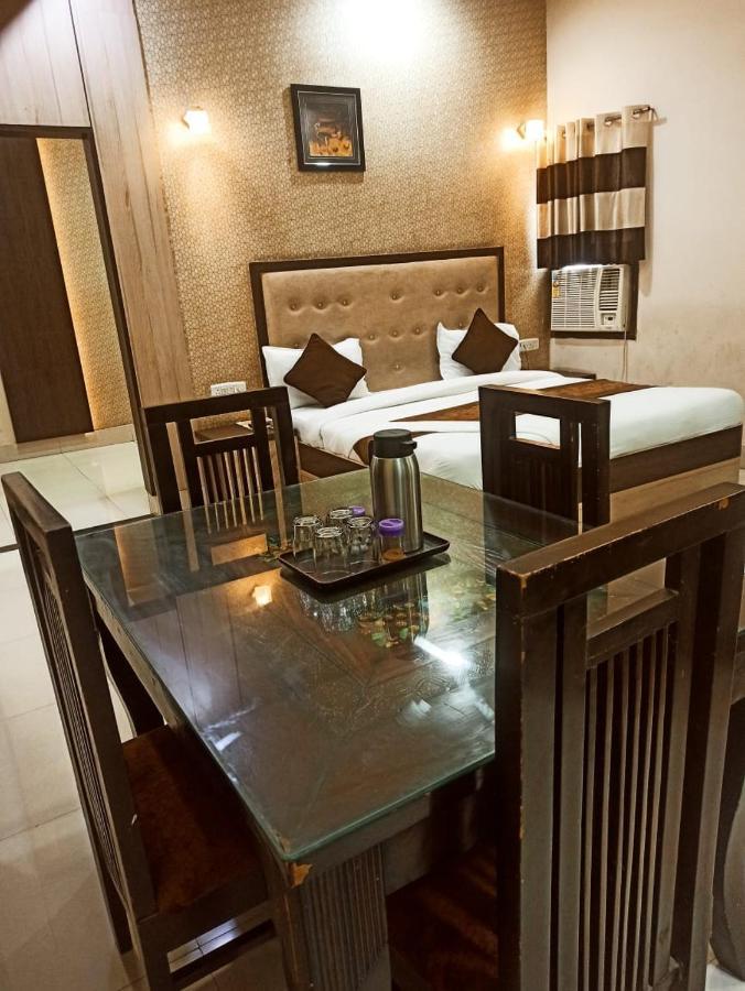 Hotel Soni International Khalilabad Exterior foto
